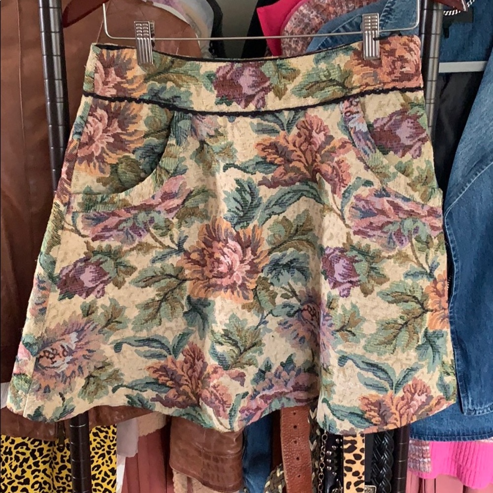 Free People floral miniskirt size 6